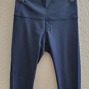 Lululemon Wunder Under 21" Crop
